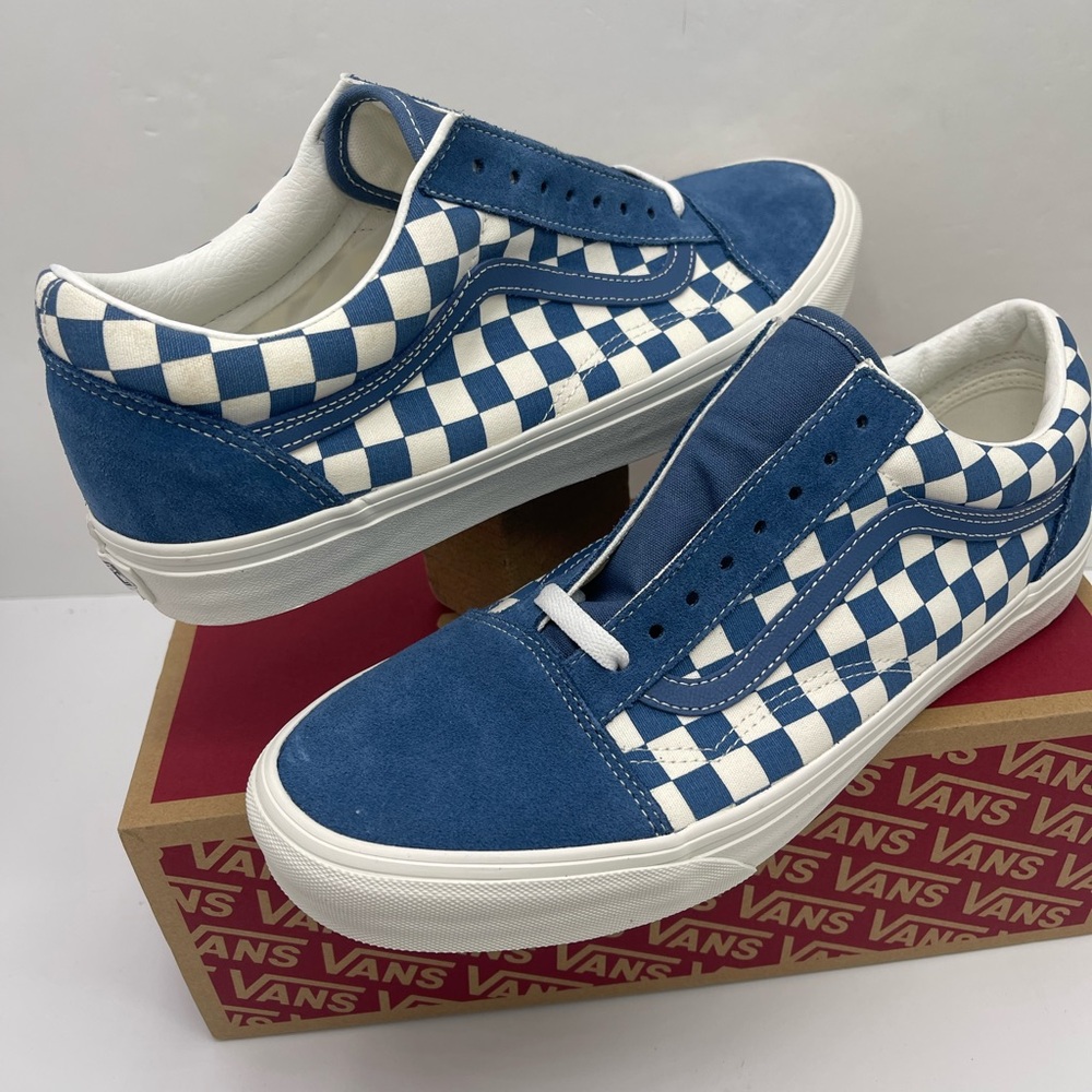 Vans WMNS Old Skool
Checkerboard Navy/White
VN000D7ZNUT Sneakers - Picture 11 of 16